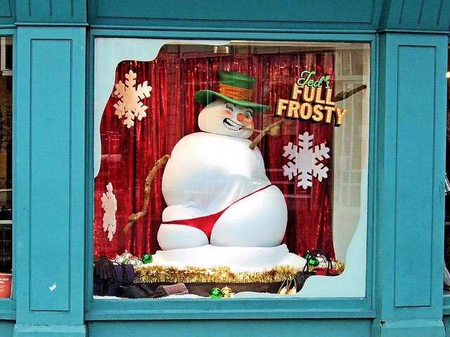 This image has an empty alt attribute; its file name is ted2.jpg